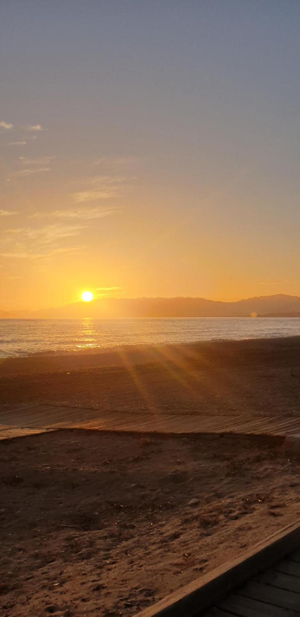 Acogedor Apartamento De Playa Puerto de Mazarron Luaran gambar